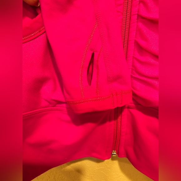 EUC Lululemon Pure Balance Jacket in Paris Pink $118 Size 4 / small - Picture 11 of 16